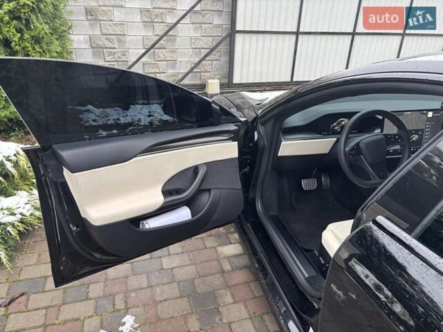 Черный Тесла Модель С, объемом двигателя 0 л и пробегом 118 тыс. км за 36500 $, фото 20 на Automoto.ua