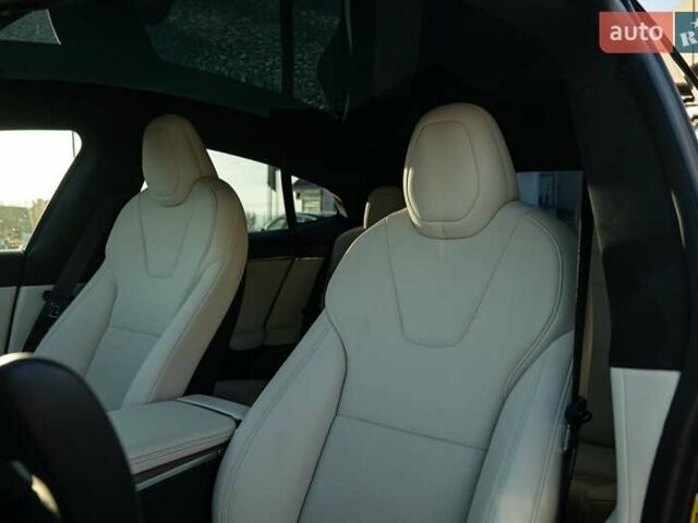 Чорний Тесла Модель С, об'ємом двигуна 0.5 л та пробігом 23 тис. км за 42500 $, фото 35 на Automoto.ua