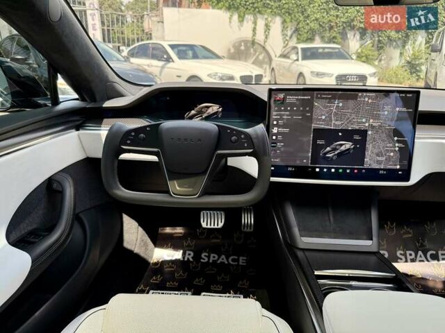 Черный Тесла Модель С, объемом двигателя 0 л и пробегом 22 тыс. км за 47999 $, фото 16 на Automoto.ua