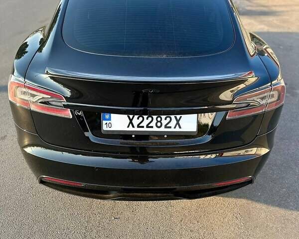 Черный Тесла Модель С, объемом двигателя 0 л и пробегом 65 тыс. км за 38000 $, фото 14 на Automoto.ua