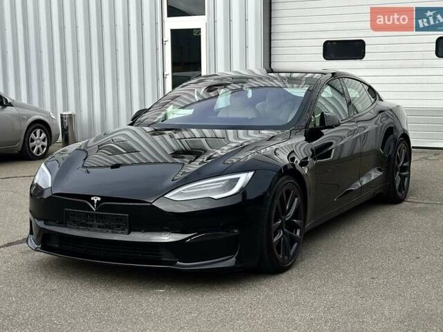 Черный Тесла Модель С, объемом двигателя 0 л и пробегом 42 тыс. км за 65555 $, фото 6 на Automoto.ua