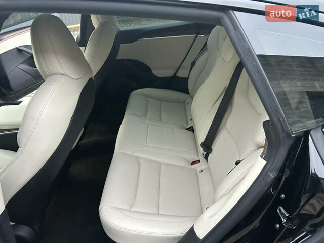 Черный Тесла Модель С, объемом двигателя 0 л и пробегом 77 тыс. км за 31500 $, фото 22 на Automoto.ua