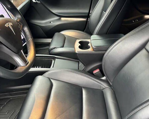 Чорний Тесла Модель С, об'ємом двигуна 0 л та пробігом 106 тис. км за 26900 $, фото 15 на Automoto.ua