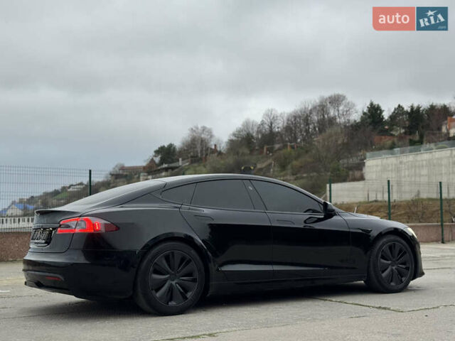 Черный Тесла Модель С, объемом двигателя 0 л и пробегом 42 тыс. км за 38900 $, фото 5 на Automoto.ua
