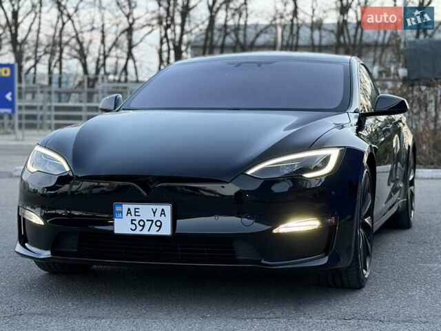 Черный Тесла Модель С, объемом двигателя 0 л и пробегом 27 тыс. км за 57000 $, фото 18 на Automoto.ua