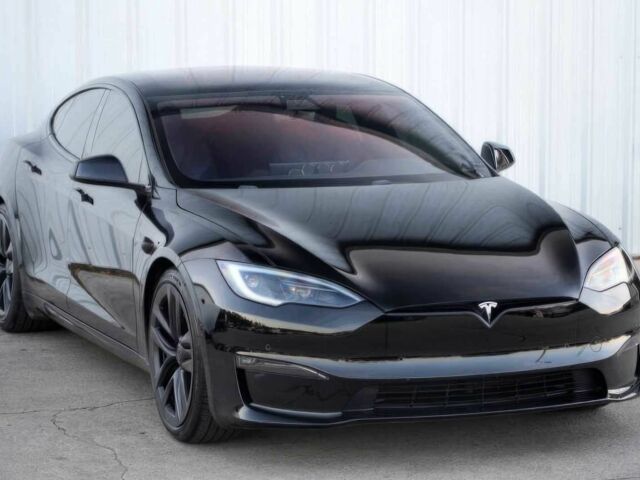 Чорний Тесла Модель С, об'ємом двигуна 0 л та пробігом 29 тис. км за 26000 $, фото 2 на Automoto.ua