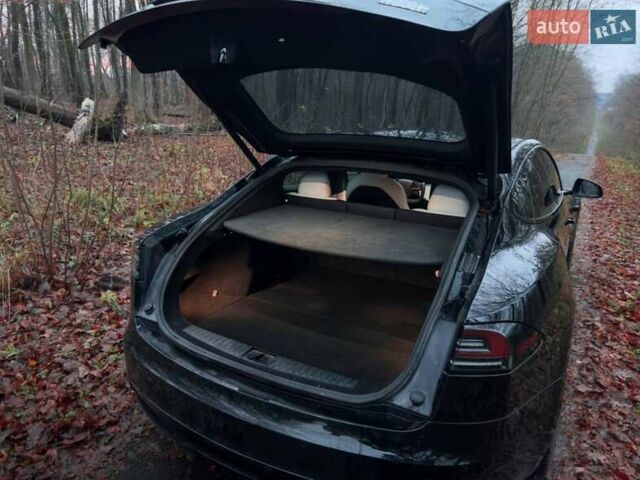 Черный Тесла Модель С, объемом двигателя 0 л и пробегом 32 тыс. км за 44000 $, фото 21 на Automoto.ua