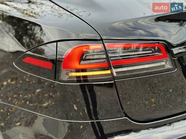 Черный Тесла Модель С, объемом двигателя 0 л и пробегом 65 тыс. км за 39990 $, фото 14 на Automoto.ua