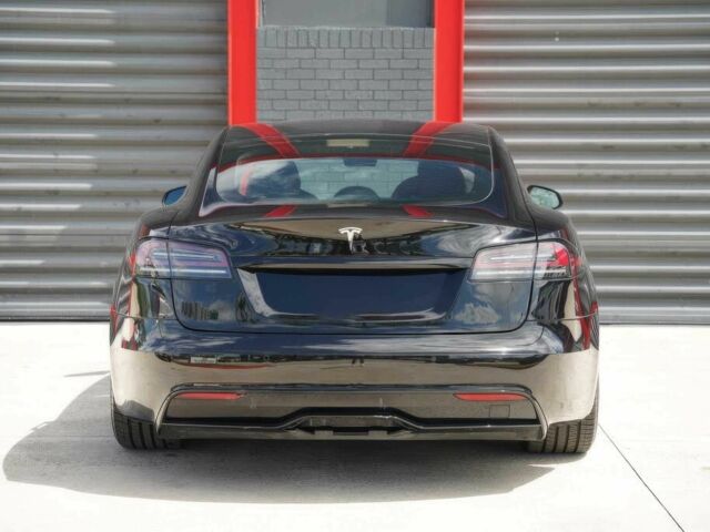 Тесла Модель С 2022 у Житомирі на Automoto.ua Чорний Тесла Модель С, об'ємом двигуна 0 л та пробігом 15 тис. км за 16400 $, фото 5 на Automoto.ua