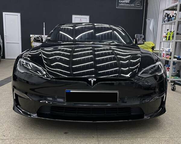 Черный Тесла Модель С, объемом двигателя 0 л и пробегом 45 тыс. км за 41500 $, фото 2 на Automoto.ua