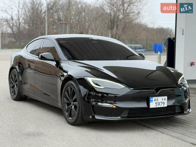 Черный Тесла Модель С, объемом двигателя 0 л и пробегом 24 тыс. км за 59999 $, фото 2 на Automoto.ua