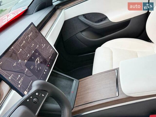 Тесла Модель С 2022 в Ужгороде на Automoto.ua Черный Тесла Модель С, объемом двигателя 0 л и пробегом 38 тыс. км за 45000 $, фото 13 на Automoto.ua