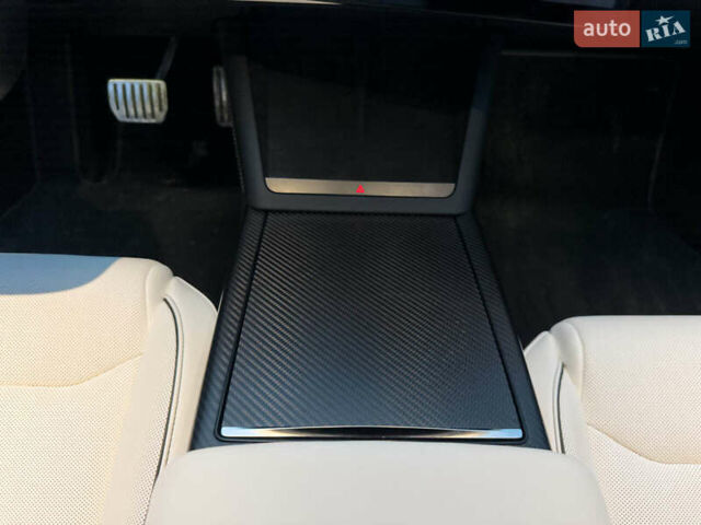 Черный Тесла Модель С, объемом двигателя 0 л и пробегом 32 тыс. км за 44000 $, фото 14 на Automoto.ua