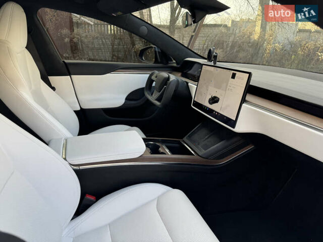 Черный Тесла Модель С, объемом двигателя 0 л и пробегом 55 тыс. км за 36500 $, фото 8 на Automoto.ua