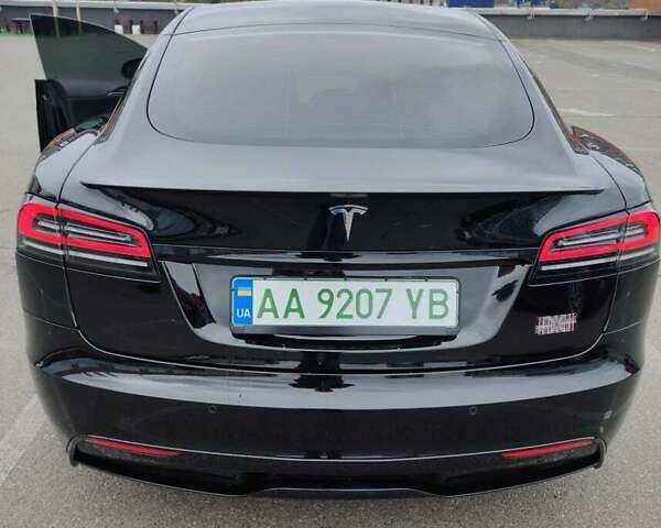 Черный Тесла Модель С, объемом двигателя 0 л и пробегом 10 тыс. км за 70000 $, фото 10 на Automoto.ua
