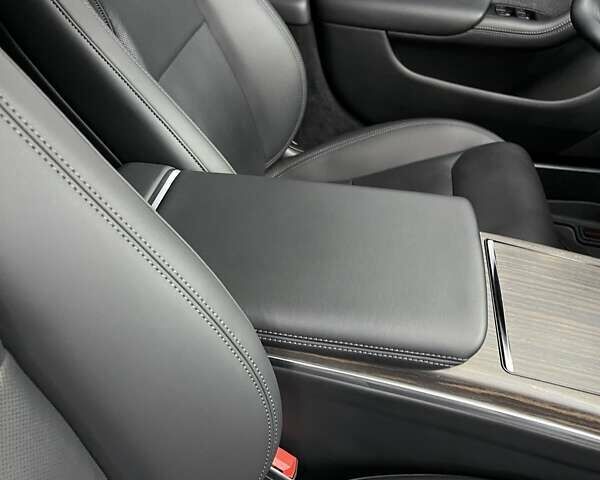 Черный Тесла Модель С, объемом двигателя 0 л и пробегом 45 тыс. км за 41500 $, фото 33 на Automoto.ua