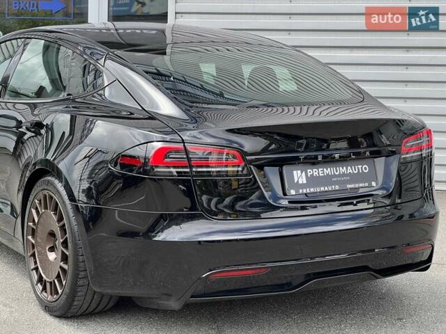 Черный Тесла Модель С, объемом двигателя 0 л и пробегом 4 тыс. км за 52500 $, фото 9 на Automoto.ua