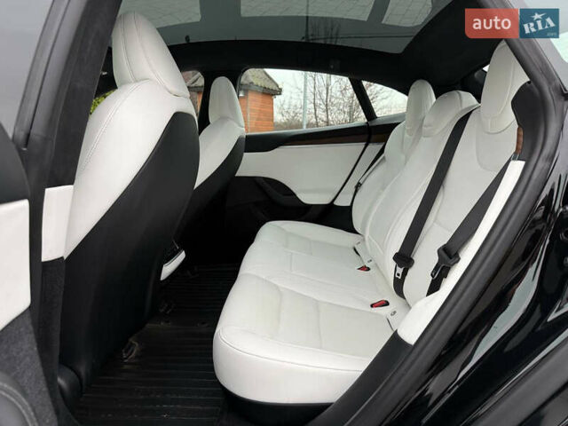 Черный Тесла Модель С, объемом двигателя 0 л и пробегом 1 тыс. км за 48600 $, фото 65 на Automoto.ua