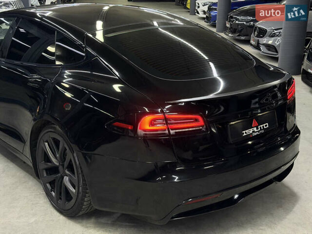 Чорний Тесла Модель С, об'ємом двигуна 0 л та пробігом 21 тис. км за 46500 $, фото 11 на Automoto.ua