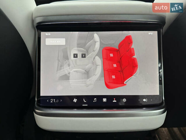 Черный Тесла Модель С, объемом двигателя 0 л и пробегом 1 тыс. км за 49600 $, фото 55 на Automoto.ua