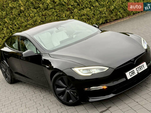 Черный Тесла Модель С, объемом двигателя 0 л и пробегом 1 тыс. км за 49600 $, фото 19 на Automoto.ua