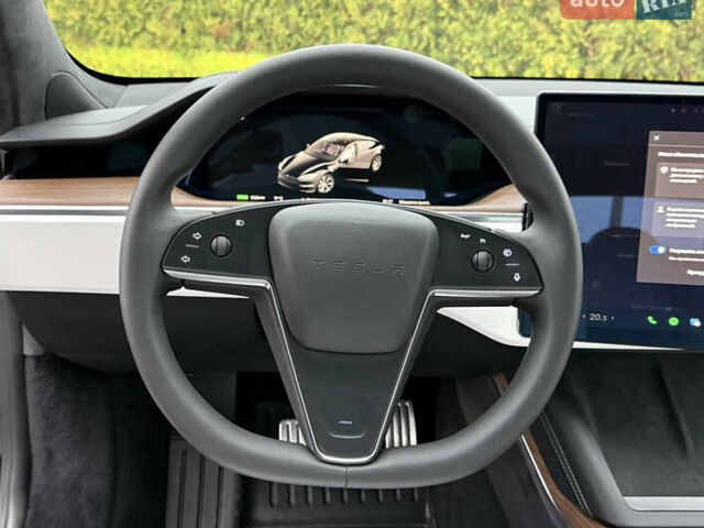 Черный Тесла Модель С, объемом двигателя 0 л и пробегом 1 тыс. км за 49600 $, фото 68 на Automoto.ua