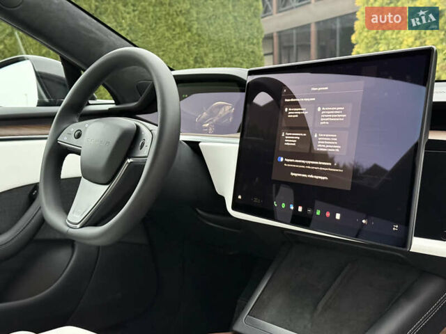 Черный Тесла Модель С, объемом двигателя 0 л и пробегом 1 тыс. км за 49600 $, фото 47 на Automoto.ua