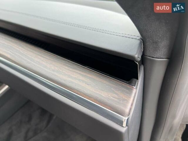 Черный Тесла Модель С, объемом двигателя 0 л и пробегом 4 тыс. км за 52500 $, фото 27 на Automoto.ua