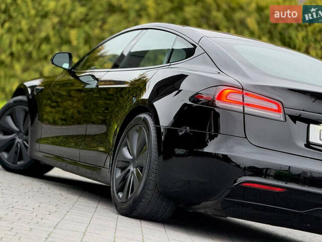 Черный Тесла Модель С, объемом двигателя 0 л и пробегом 1 тыс. км за 48600 $, фото 27 на Automoto.ua