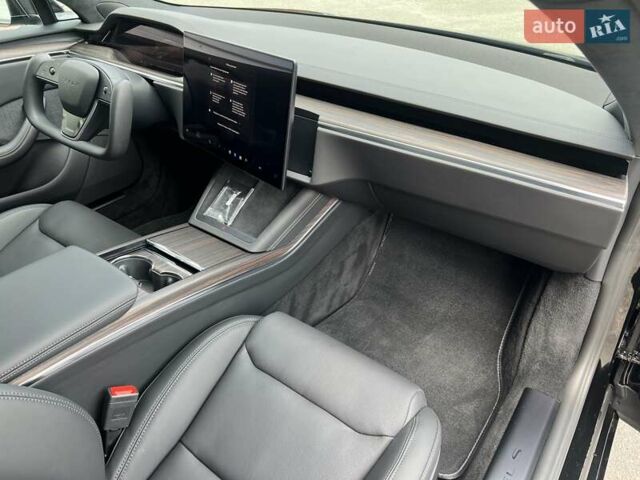 Черный Тесла Модель С, объемом двигателя 0 л и пробегом 4 тыс. км за 52500 $, фото 24 на Automoto.ua