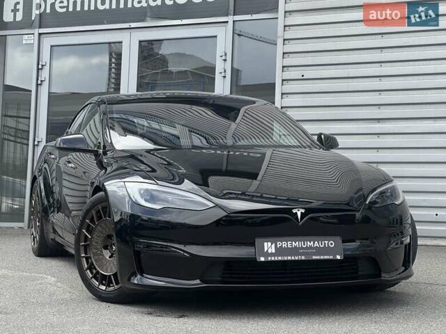 Черный Тесла Модель С, объемом двигателя 0 л и пробегом 4 тыс. км за 52500 $, фото 1 на Automoto.ua