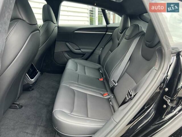 Черный Тесла Модель С, объемом двигателя 0 л и пробегом 4 тыс. км за 52500 $, фото 18 на Automoto.ua