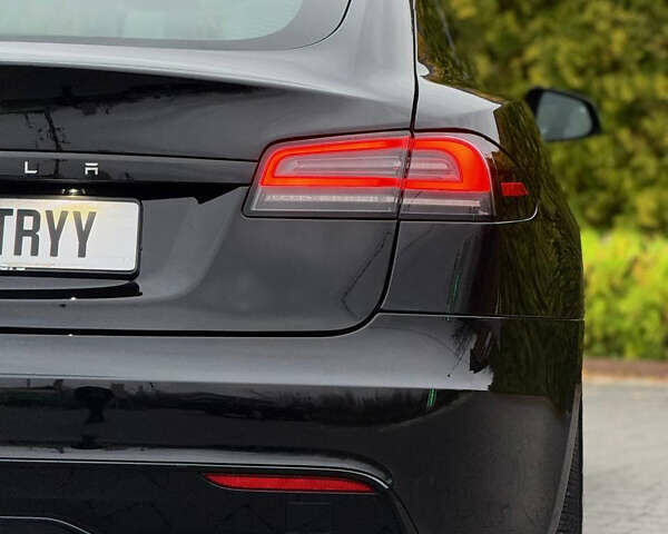 Черный Тесла Модель С, объемом двигателя 0 л и пробегом 1 тыс. км за 48600 $, фото 34 на Automoto.ua