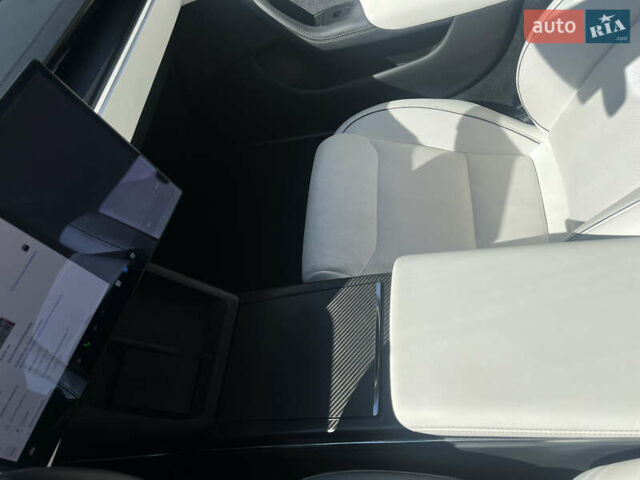 Чорний Тесла Модель С, об'ємом двигуна 0 л та пробігом 21 тис. км за 48000 $, фото 14 на Automoto.ua
