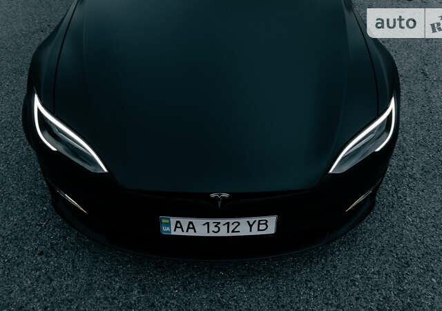 Черный Тесла Модель С, объемом двигателя 0 л и пробегом 4 тыс. км за 107000 $, фото 16 на Automoto.ua
