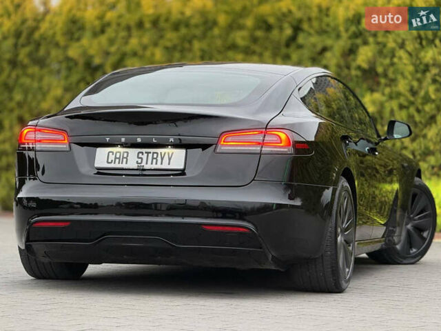 Черный Тесла Модель С, объемом двигателя 0 л и пробегом 1 тыс. км за 48600 $, фото 3 на Automoto.ua