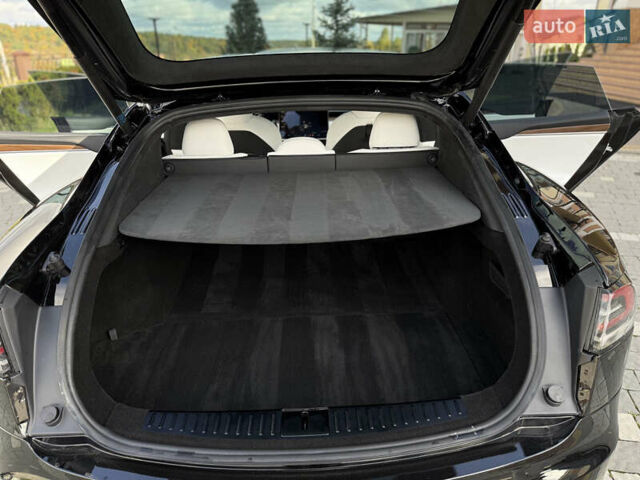 Чорний Тесла Модель С, об'ємом двигуна 0 л та пробігом 25 тис. км за 42500 $, фото 122 на Automoto.ua