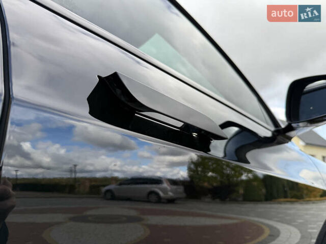 Черный Тесла Модель С, объемом двигателя 0 л и пробегом 25 тыс. км за 43999 $, фото 125 на Automoto.ua