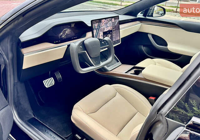 Черный Тесла Модель С, объемом двигателя 0 л и пробегом 6 тыс. км за 49999 $, фото 1 на Automoto.ua