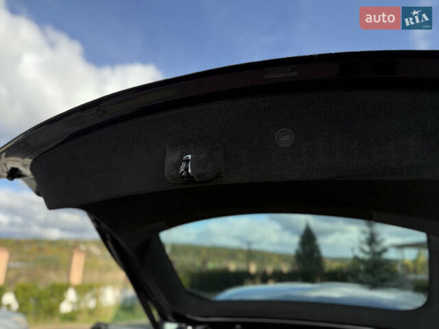 Черный Тесла Модель С, объемом двигателя 0 л и пробегом 25 тыс. км за 42999 $, фото 70 на Automoto.ua