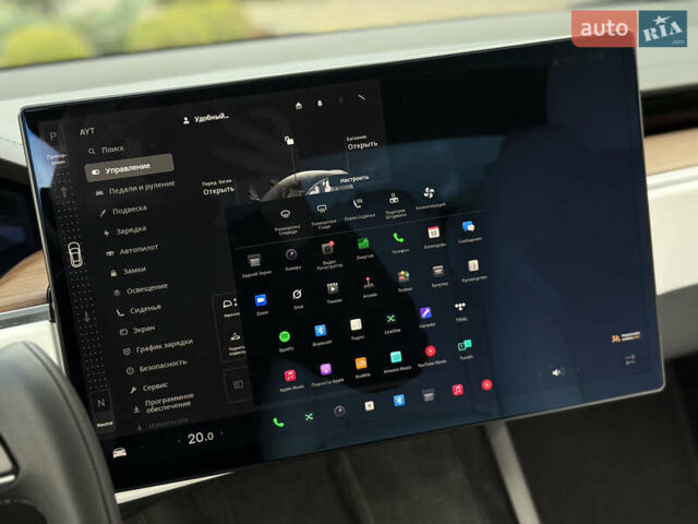 Черный Тесла Модель С, объемом двигателя 0 л и пробегом 25 тыс. км за 42999 $, фото 122 на Automoto.ua