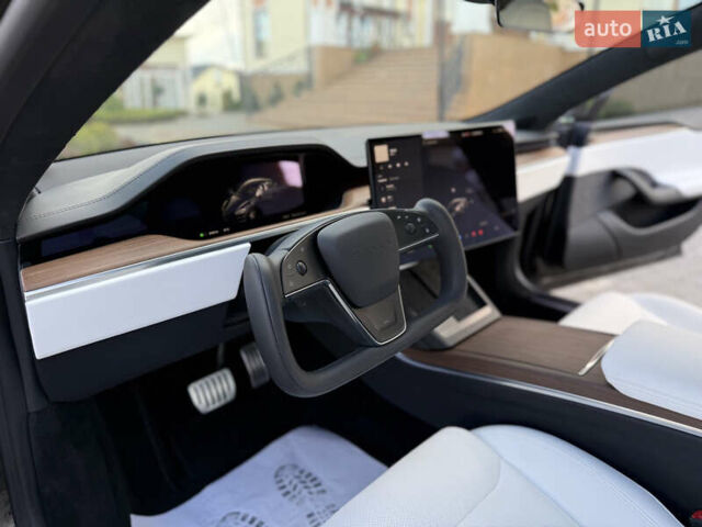 Чорний Тесла Модель С, об'ємом двигуна 0 л та пробігом 25 тис. км за 42500 $, фото 85 на Automoto.ua