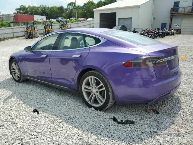 Фиолетовый Тесла Модель С, объемом двигателя 0 л и пробегом 170 тыс. км за 6200 $, фото 1 на Automoto.ua