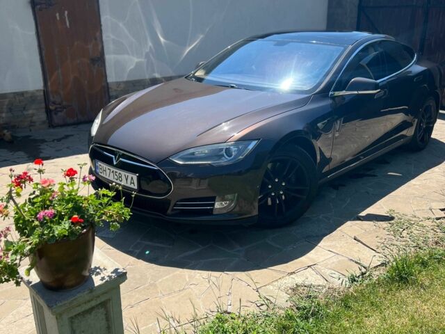Коричневый Тесла Модель С, объемом двигателя 0 л и пробегом 200 тыс. км за 11700 $, фото 22 на Automoto.ua