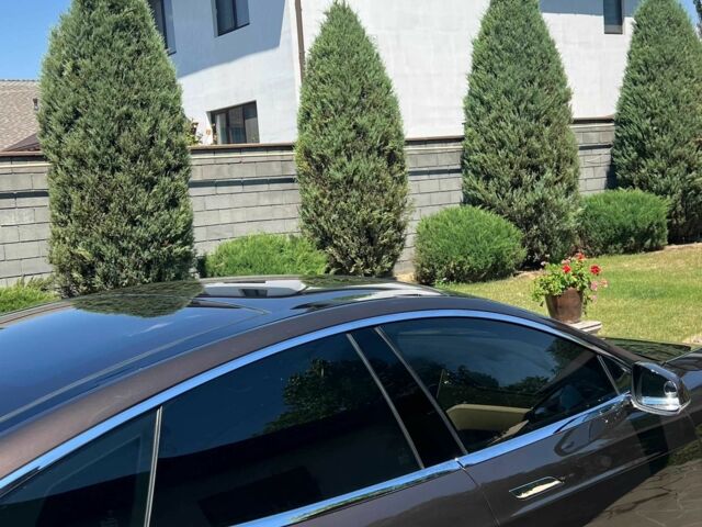 Коричневый Тесла Модель С, объемом двигателя 0 л и пробегом 200 тыс. км за 11700 $, фото 18 на Automoto.ua