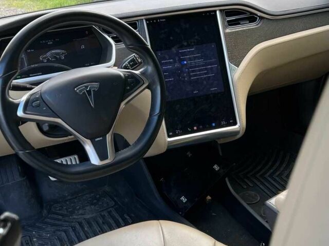 Коричневый Тесла Модель С, объемом двигателя 0 л и пробегом 200 тыс. км за 11700 $, фото 4 на Automoto.ua