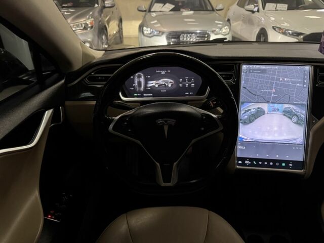 Коричневий Тесла Модель С, об'ємом двигуна 0 л та пробігом 192 тис. км за 13600 $, фото 15 на Automoto.ua