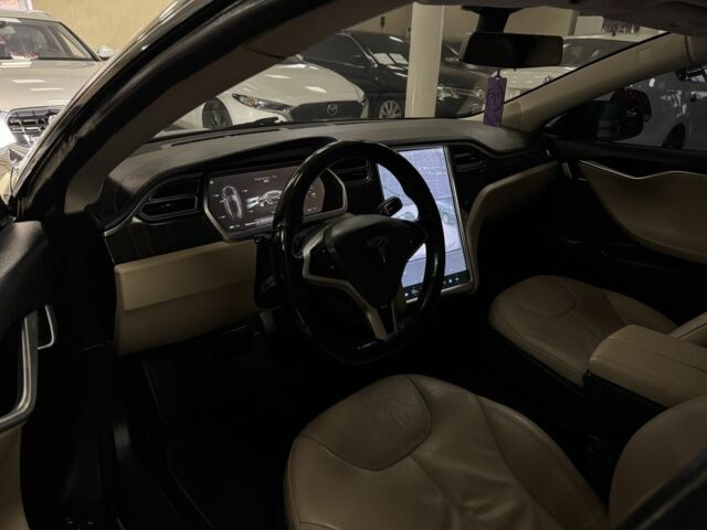 Коричневий Тесла Модель С, об'ємом двигуна 0 л та пробігом 192 тис. км за 13600 $, фото 12 на Automoto.ua