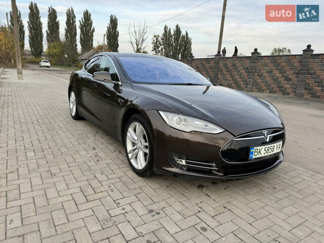 Коричневый Тесла Модель С, объемом двигателя 0 л и пробегом 268 тыс. км за 13000 $, фото 20 на Automoto.ua