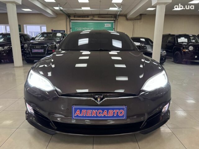 Коричневий Тесла Модель С, об'ємом двигуна 0 л та пробігом 192 тис. км за 13600 $, фото 5 на Automoto.ua